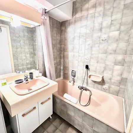 A G Cocon Massenet - Grimaldi - Promenade Des Angl Apartment *